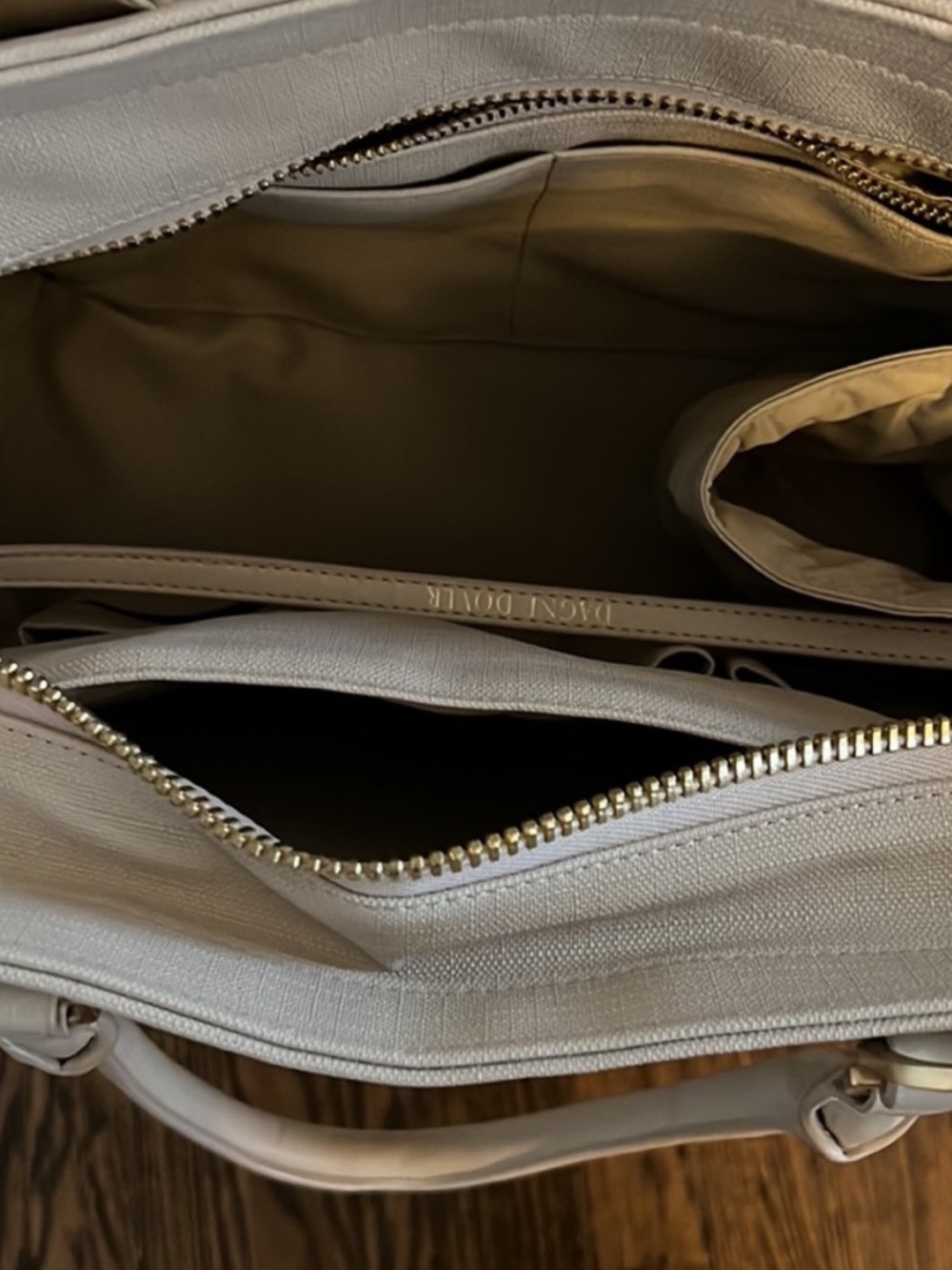 Dagne Dover Midi Tote Bag - Picture 8 of 9